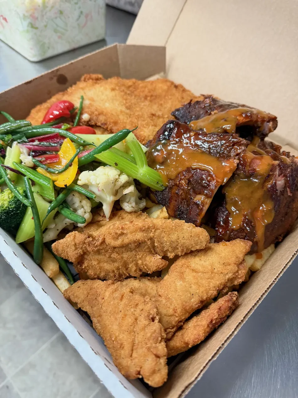Now That’s a Tasty Food Box!